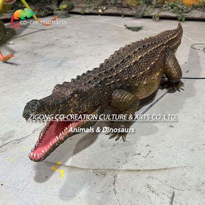 Animais de simulação de crocodilo em tamanho real para decoração de parques zoológicos