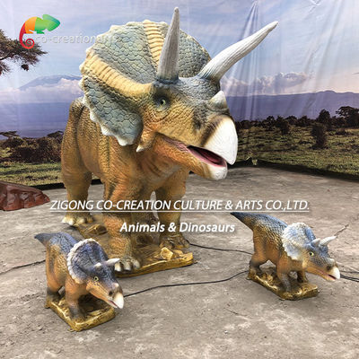 Trio de Triceratops Animatrónico Realista: Grupo Gritante Com Movimento Dinâmico e Exibição Pré-Histórica