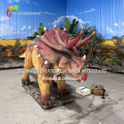 Exposição Imersiva e Realista de Dinossauros Animatrônicos: Triceratops Gigante Motorizado com Cores Vívidas, Movimento Articulado e Ritmo Controlado Remotamente