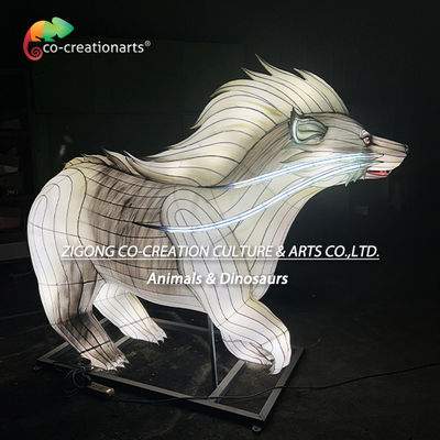 Futurística escultura de lanterna de texugo branco com LED Mohawk Crest & Dragon Tail