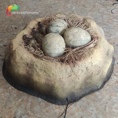 Bom preço. O ovo de dinossauro alto de Jurassic Park da simulação choca na personalização do museu on-line