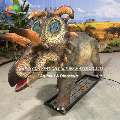 Modelo realista de dinossauro de Lociseratops para parques temáticos e exposições educacionais